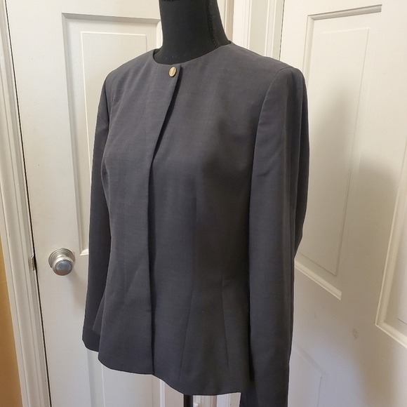 NWT Hugo Boss Gray Wool Blazer Size 8, Business, Classic Retail $357.00 - Picture 4 of 14